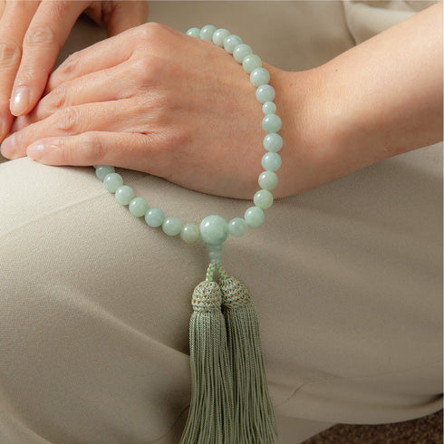 【念珠】ビルマ翡翠 片手8mm 共仕立 本絹頭房 SN005