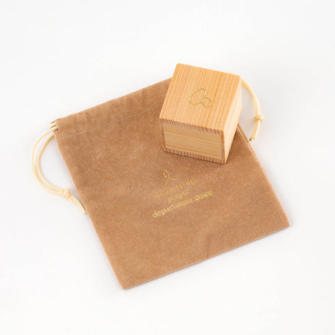 【ミニ骨壷・その他】こゆりシリーズ 想い出箱 200角 T003